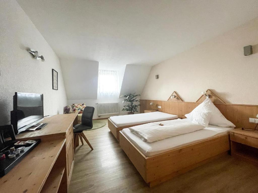 Landhotel Waldheim Pliezhausen Екстер'єр фото