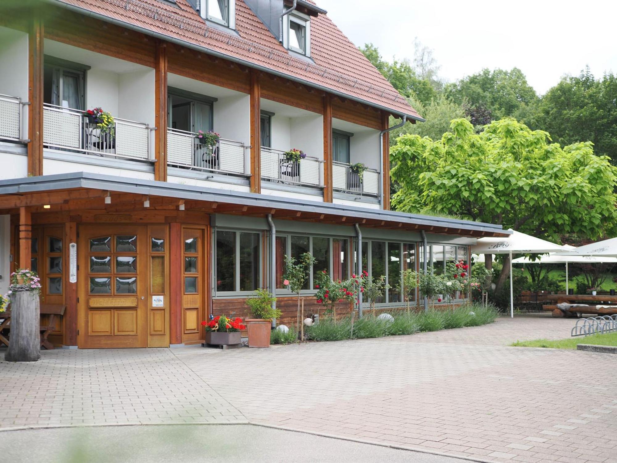 Landhotel Waldheim Pliezhausen Екстер'єр фото